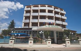 Hotel Zenith